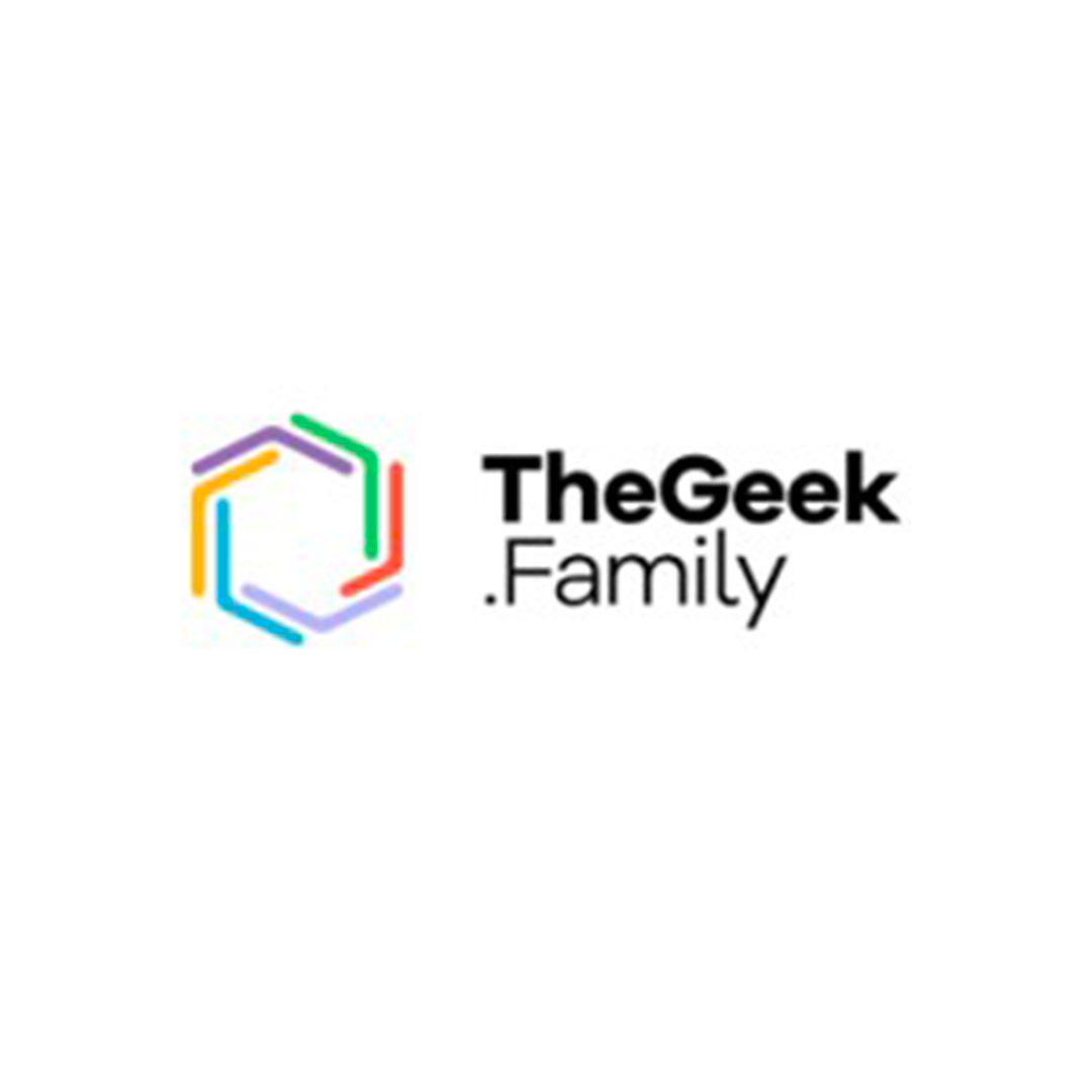 Logo The Geek Family